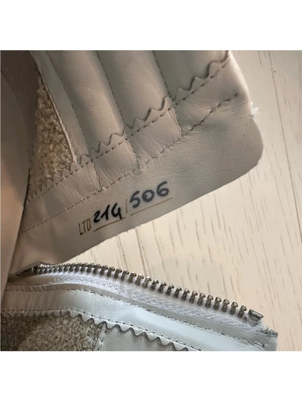 Golden Goose Slide Sneakers LTD size 39 - Picture 6 of 10